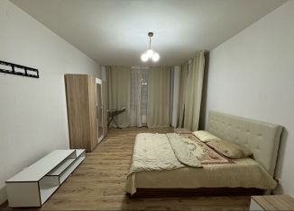 2-комнатная квартира в аренду, 70 м2, Тюмень, Минская улица, 81