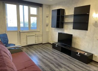 Однокомнатная квартира в аренду, 38 м2, Москва, улица Главмосстроя, 7