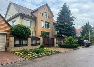 Продам дом, 371 м2, Курск, улица Дальние Парки, 18