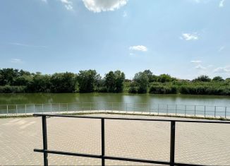 Продам 2-комнатную квартиру, 55.7 м2, Краснодар, Сормовская улица, микрорайон Комсомольский