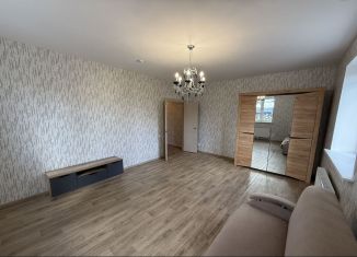 Продается 2-ком. квартира, 65 м2, Красноярский край, Караульная улица, 39А