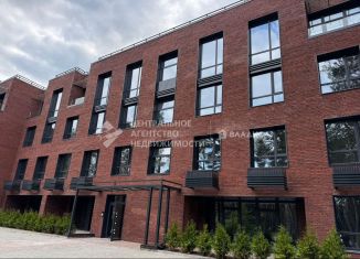 Продам 2-ком. квартиру, 121.9 м2, Рязань, Быстрецкая улица, 20к3