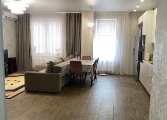 Продается 4-комнатная квартира, 102 м2, Челябинск, ЖК Манхэттен, улица Героя России А.В. Яковлева, 13