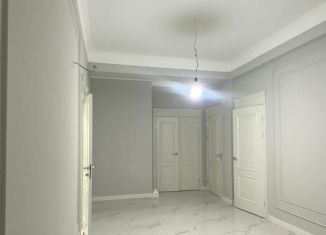 Продаю 3-ком. квартиру, 122 м2, Грозный, Восточная Объездная улица, 13А