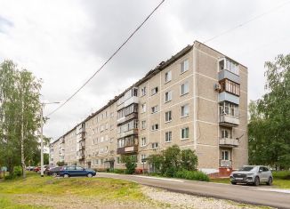Продается 2-комнатная квартира, 39 м2, Пермь, улица Евгения Пузырёва, 23