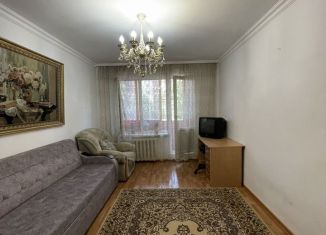 Сдаю в аренду 1-ком. квартиру, 31 м2, Грозный, улица Дьякова, 15/20