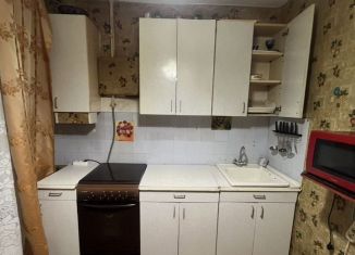 Сдам 2-комнатную квартиру, 50 м2, Тверь, улица Артюхиной, 3