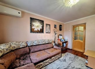 Продаю 2-ком. квартиру, 27.4 м2, Геленджик, улица Орджоникидзе, 35