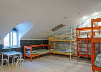 Сдаю в аренду комнату, 40 м2, Краснодар, Российская улица, 255