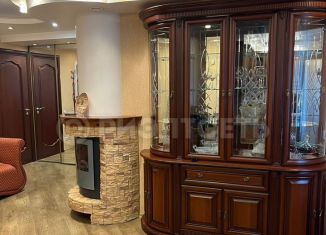 Продажа трехкомнатной квартиры, 59 м2, Мурманск, улица Академика Павлова, 9