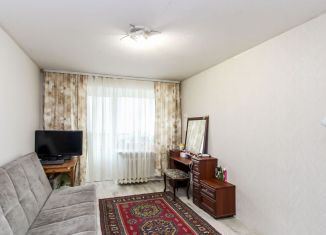 Продаю 2-комнатную квартиру, 52 м2, Тюмень, улица Шишкова, 16/1