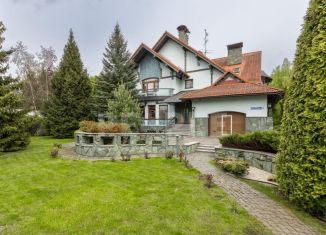 Продается дом, 800 м2, деревня Поздняково