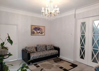 Продажа 3-ком. квартиры, 68.2 м2, Курск, Союзная улица, 6