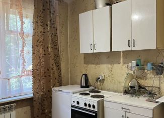 Сдам в аренду 1-комнатную квартиру, 32 м2, Бурятия, улица Хахалова, 5