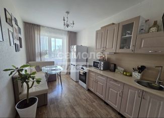 Продажа 1-ком. квартиры, 36.1 м2, Первоуральск, улица Сакко и Ванцетти, 10