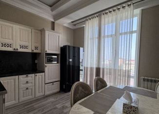 2-комнатная квартира в аренду, 75 м2, Махачкала, улица Азиза Алиева, 18