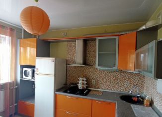 Сдаю в аренду 1-комнатную квартиру, 40 м2, Ростов-на-Дону, Извилистая улица, 11