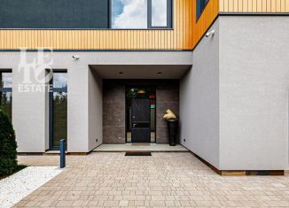 Продаю дом, 450 м2, деревня Солослово