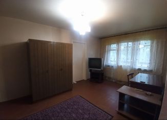 Сдача в аренду 2-ком. квартиры, 46 м2, Новосибирск, Красный проспект, 90/2, метро Заельцовская