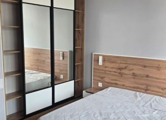 Продаю 1-ком. квартиру, 44 м2, Судак, Набережная улица, 75