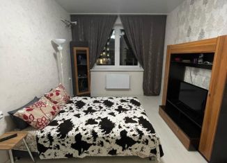 Сдаю 1-ком. квартиру, 42 м2, Калининградская область, Фабричная улица, 4