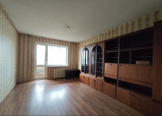 Продажа двухкомнатной квартиры, 52.2 м2, Смоленск, проспект Строителей, 13