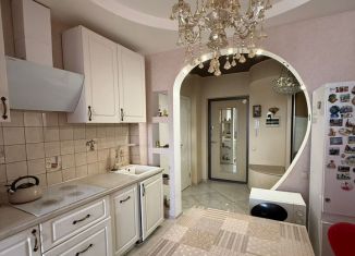 Продажа 2-комнатной квартиры, 72 м2, Ростов-на-Дону, Гвардейский переулок, 11/2