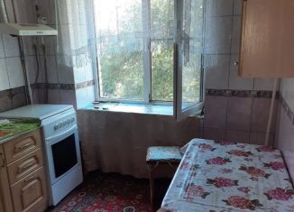 Продажа 5-комнатной квартиры, 32 м2, Батайск, улица Коваливского, 73