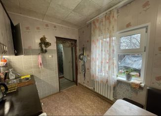 Продается трехкомнатная квартира, 60 м2, Ленск, микрорайон Мухтуйский, 29