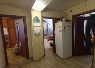 Продажа трехкомнатной квартиры, 69.8 м2, посёлок городского типа Комсомольское, Шоссейная улица