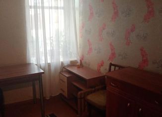 Продается 1-комнатная квартира, 16 м2, Боровск, Коммунистическая улица, 46