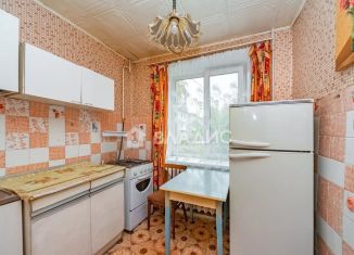 Продаю 3-комнатную квартиру, 55 м2, поселок Осельки, посёлок Осельки, 106