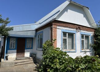 Дом на продажу, 97 м2, станица Чамлыкская, Базарная улица
