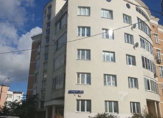 Сдача в аренду 4-комнатной квартиры, 115 м2, Москва, Куркинское шоссе, 17, район Куркино