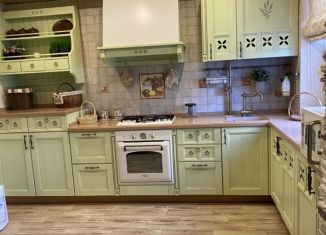 Продам 2-ком. квартиру, 53.7 м2, Шебекино, улица Шумилова, 22