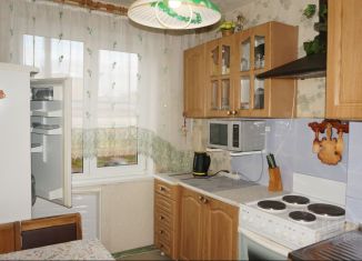 Сдача в аренду двухкомнатной квартиры, 45 м2, Мурманск, улица Крупской, 2