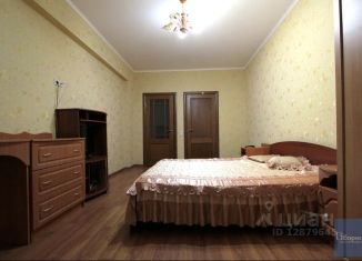 Сдается 2-комнатная квартира, 72 м2, Обнинск, улица Курчатова, 72