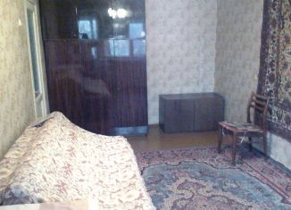 Сдается в аренду однокомнатная квартира, 30 м2, Ивановская область, улица Суворова, 25