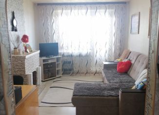 Продается 3-комнатная квартира, 59.7 м2, поселок городского типа Новоорловск, посёлок городского типа Новоорловск, 25