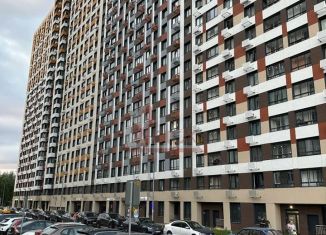 Продается 2-комнатная квартира, 53.5 м2, рабочий посёлок Новоивановское, ЖК Инновация, бульвар Эйнштейна, 3