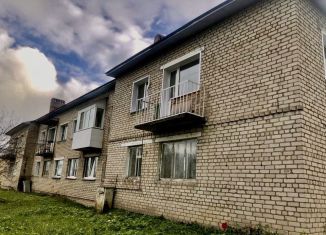 Продам 2-комнатную квартиру, 37 м2, посёлок городского типа Опарино, улица Фрунзе