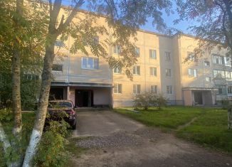 Продам 3-комнатную квартиру, 68 м2, поселок Красава, Вокзальная улица, 7