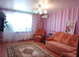 3-комнатная квартира на продажу, 60 м2, Маркс, проспект Строителей, 37