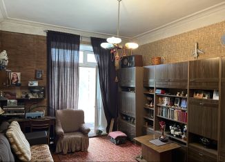 Продается 5-комнатная квартира, 105 м2, Нижний Новгород, проспект Октября, 21, метро Кировская
