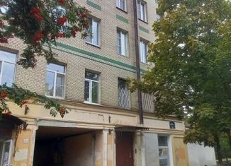 Продам комнату, 21.5 м2, Санкт-Петербург, 15-я линия Васильевского острова, 22, муниципальный округ № 7