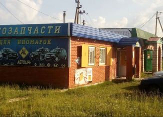 Продам торговую площадь, 38 м2, село Верхние Киги, улица Ибрагимова, 31А