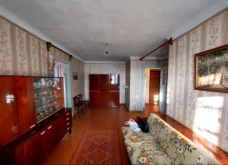 Продажа 2-комнатной квартиры, 40 м2, Ростовская область, улица Маяковского, 84