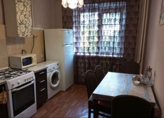 Сдам 1-ком. квартиру, 38 м2, Ессентуки, улица Маяковского, 15А