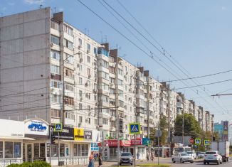 Сдается в аренду трехкомнатная квартира, 66 м2, Краснодар, Сормовская улица, 177, Сормовская улица