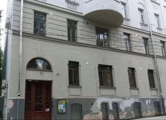 Продается 4-комнатная квартира, 87.9 м2, Москва, Гагаринский переулок, Гагаринский переулок